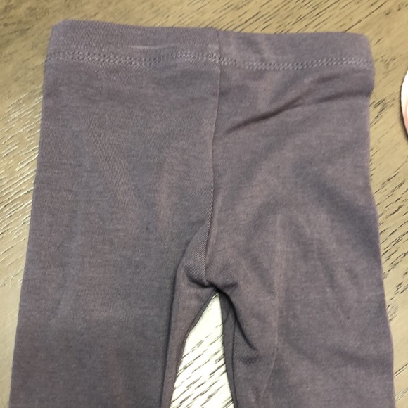 Brand new, never worn, baby girl 3 to 6 months, onesie, and leggings - Picture 2 of 5